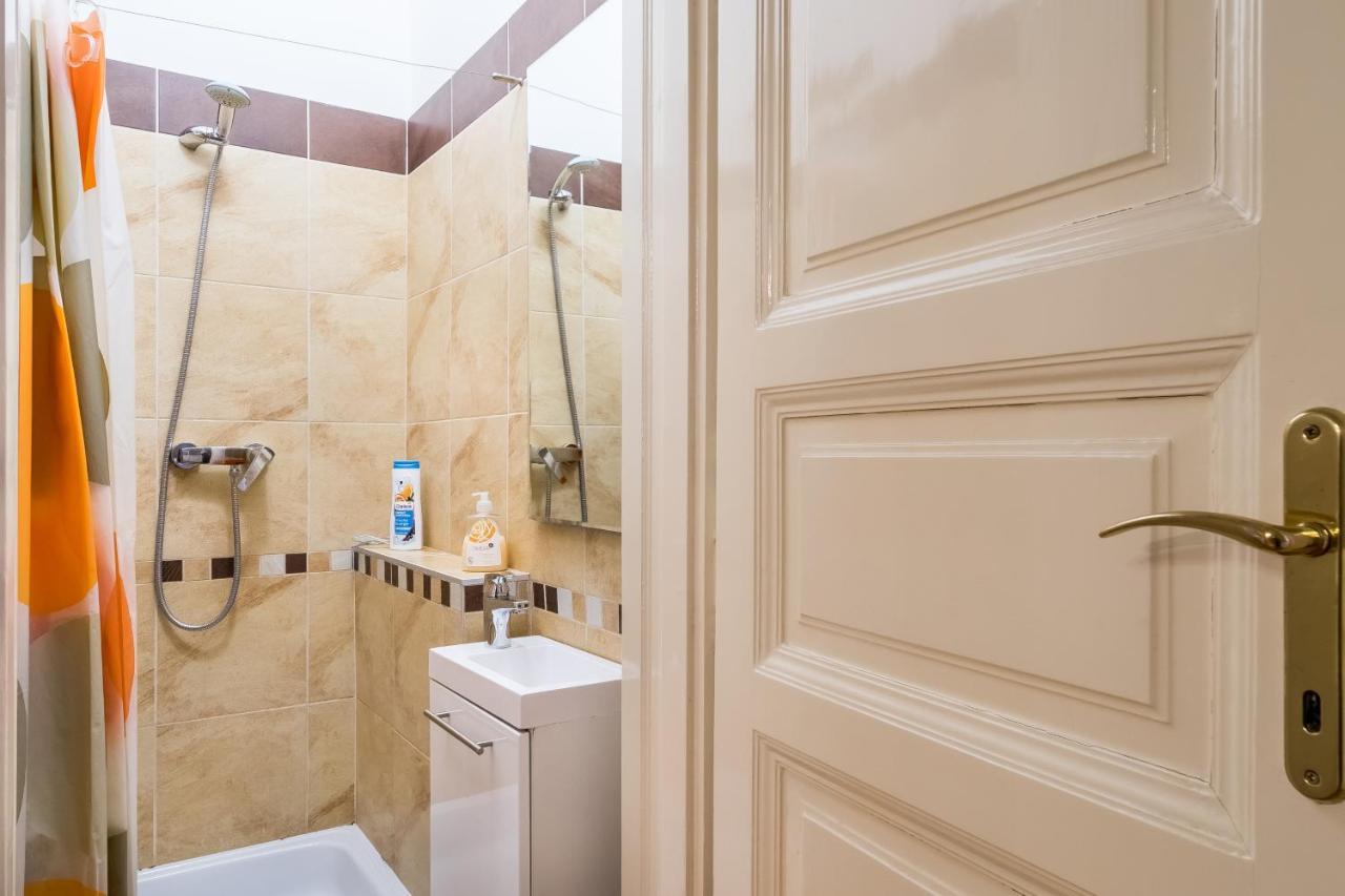 Berta - 4 Bedrooms, 3 Baths Budapest Exterior foto