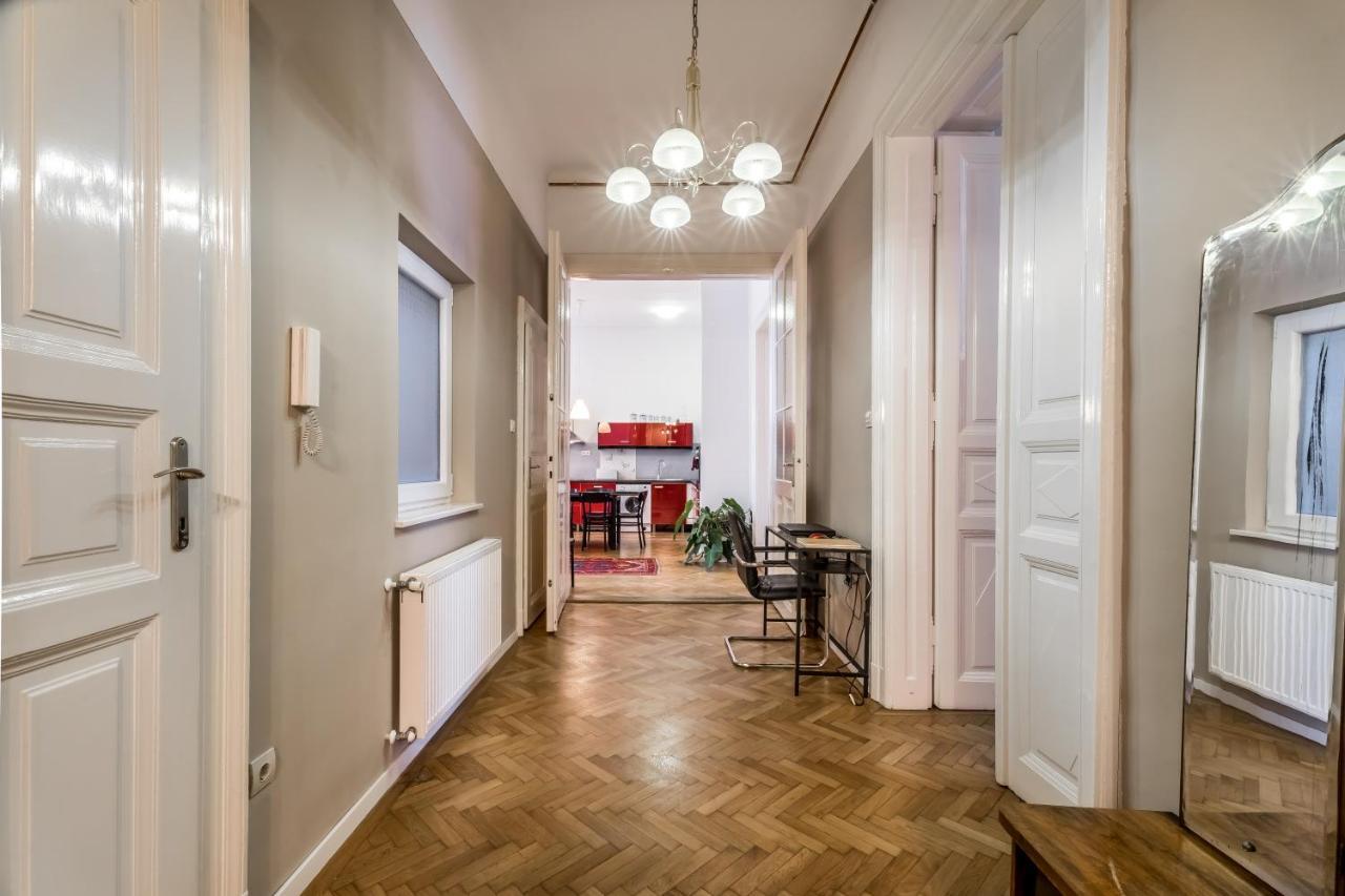 Berta - 4 Bedrooms, 3 Baths Budapest Exterior foto