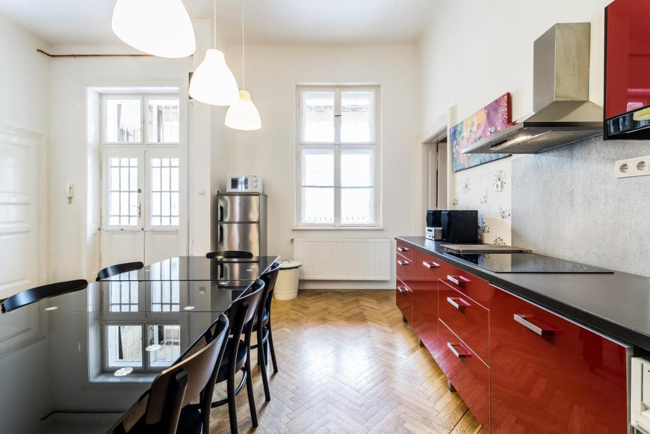 Berta - 4 Bedrooms, 3 Baths Budapest Exterior foto